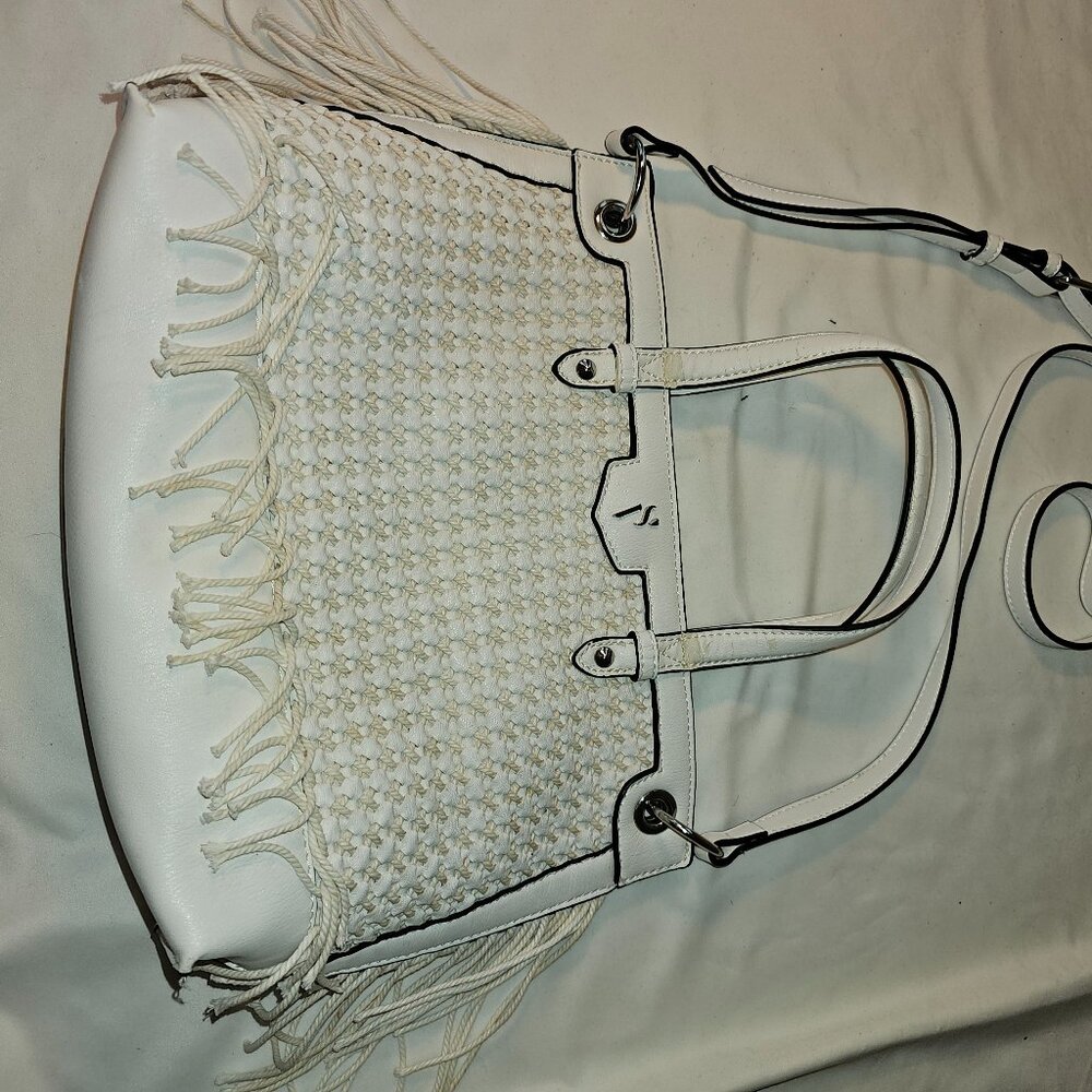 Simply Vera White Fringe Purse